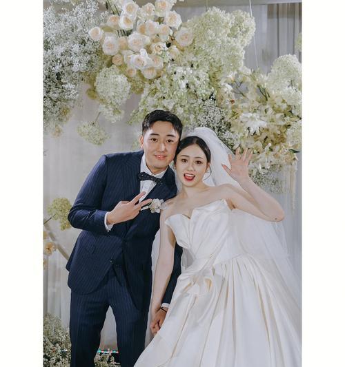 复合还是放弃？——以筹备婚礼期间男友劈腿为例（一场婚礼、两段情感，选择背后的考量与决定）