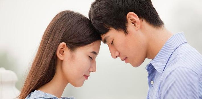 老公出轨了怎么办（如何应对和挽救家庭关系）