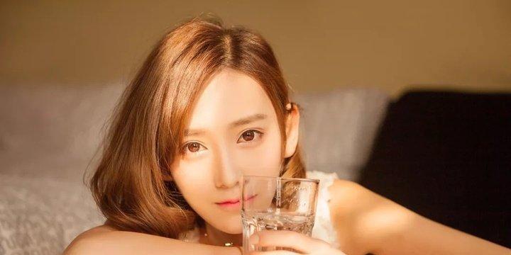 挽回女友的三招（三个步骤教你重新获得她的心，让你们重新在一起）