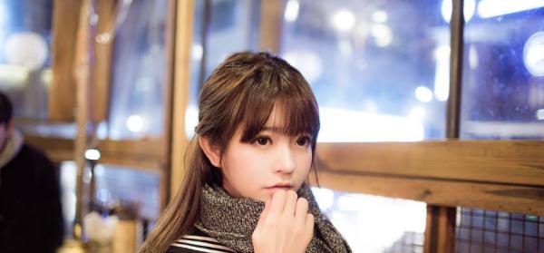 如何应对心爱女孩的无情拒绝？（如何应对心爱女孩的无情拒绝？）
