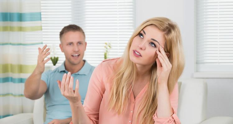 当发现老公有外遇，该如何处理？（应对夫妻出轨的正确方法）