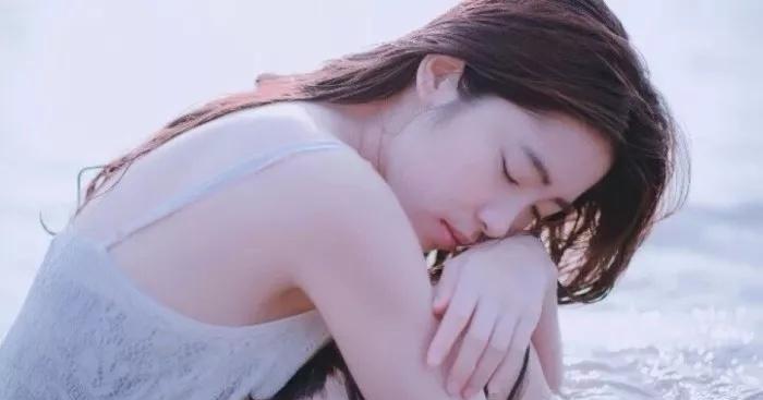 以死挽回的男人（一个男人为了爱情不惜以死相逼的真实故事，感动世界）