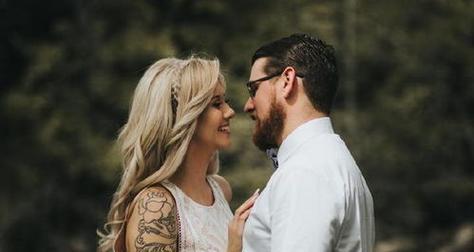 老婆出轨，如何挽回婚姻？（婚姻危机，夫妻必看！挽救婚姻的方法分享）