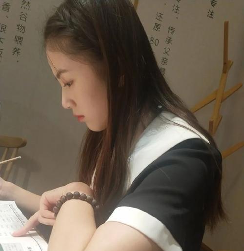 相亲女孩拒绝你后如何改变她的心意？（15个有效技巧，让你成为她心目中的理想男友）