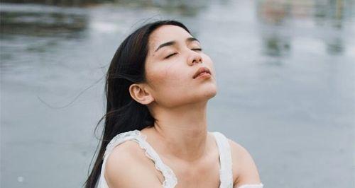 如何挽回已婚女人的丈夫？（掌握情感技巧，让爱情回归）