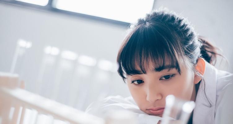 冲动离婚后悔，该如何复婚？（冷静思考，沟通重建，重拾幸福。）