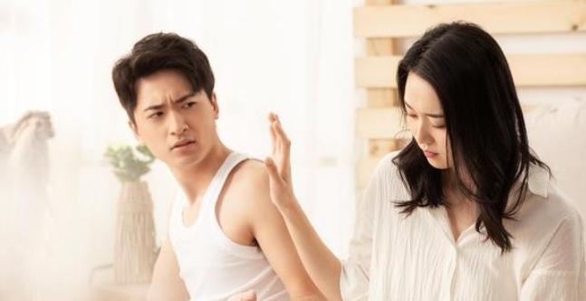 情人想离开，如何挽回爱情？（15个技巧帮你抢救爱情）