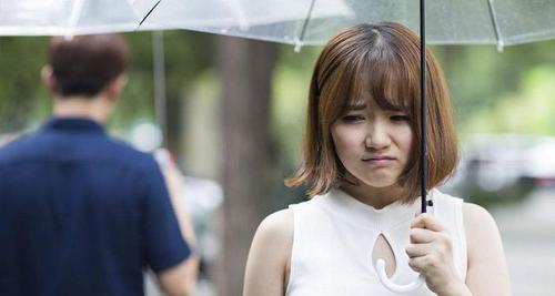 分手后如何挽回女友（正确的挽回方法教你一步步重建感情）