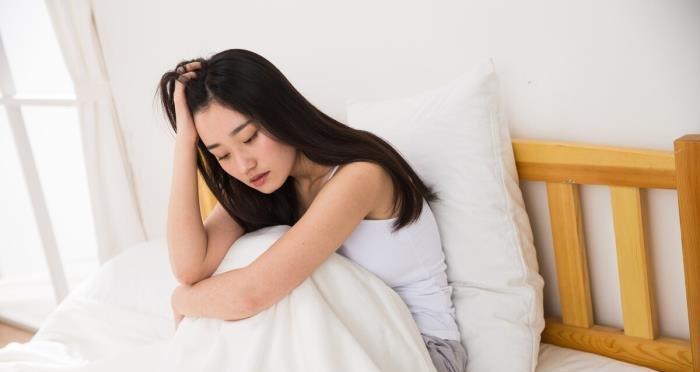 老婆出轨了，我该怎么办？（当心婚姻中的背叛，了解出轨的真相）