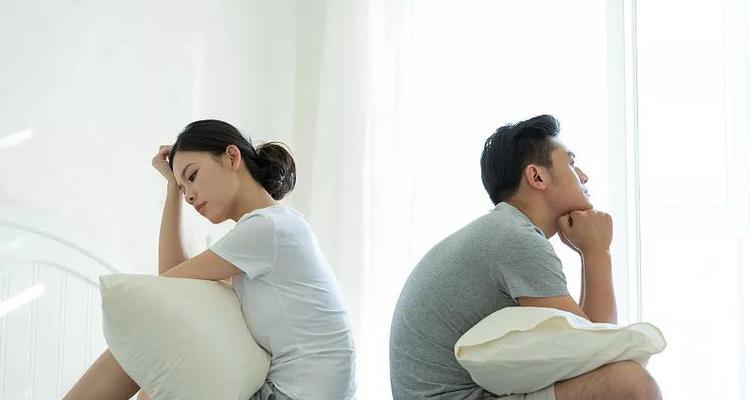 如何挽回男友不信任你的心（倾听、沟通和改变是关键）
