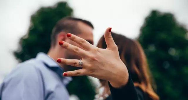 三种有效的方法教你如何挽回爱情（分手后，如何让爱情重燃）