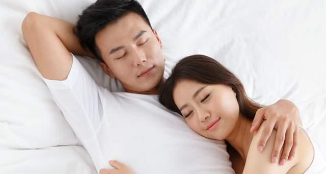 老公提出离婚，如何应对？（处理婚姻危机的方法和技巧）