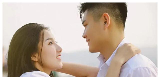 如何辨别是喜欢还是暂时占有欲强（从行为举止到内心感受，一一剖析）