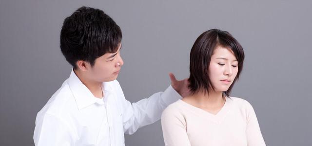 老公出轨，该离婚还是原谅？（撇下我约会其它女生，我该何去何从？）
