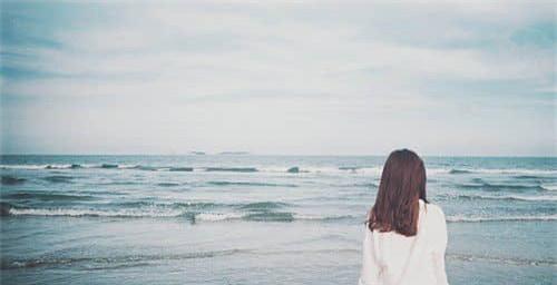 成功挽回女友的15个绝招（以刚分手为背景的正确挽回方式）