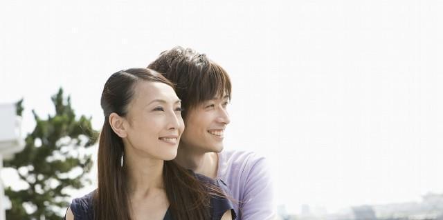两边不能割舍的出轨男人（探究出轨男人内心的挣扎与选择）