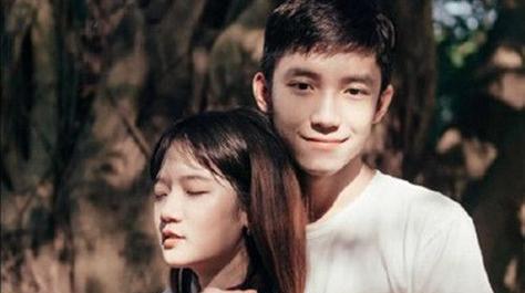 爱上比自己大二十岁的男人，该如何处理？（年龄差距带来的挑战和解决之道）