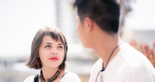 前男友再联系我的心态剖析（解读前男友复联的真正意图）