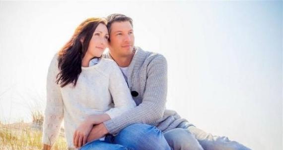 男生烦女生怎么挽回？（用这4个方法让他再次爱上你！）