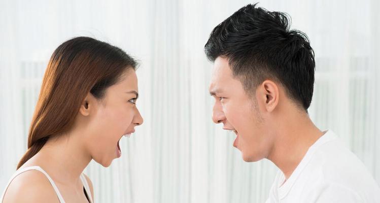 男人为何会精神出轨？（探究男人精神出轨的心理，帮助维护家庭和谐）